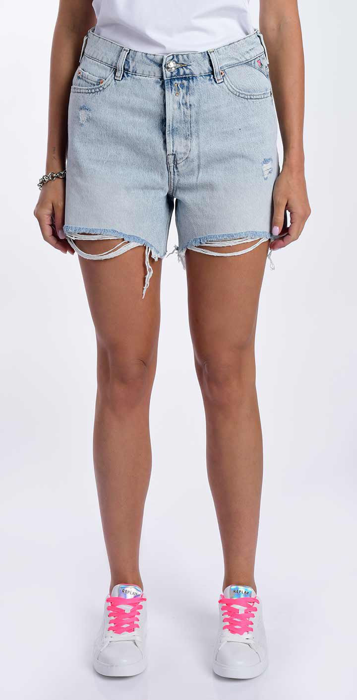 מכנסי ג’ינס קצר עם קרעים נשים